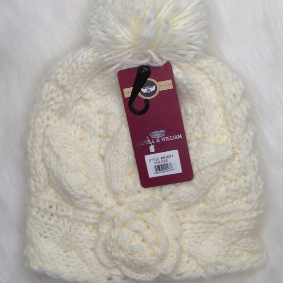Angela & William Pom-Pom Beanie Lined One Size NWT - Picture 1 of 4